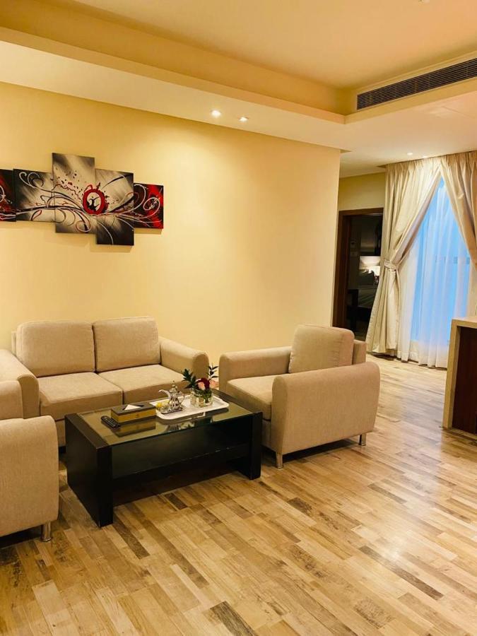 Thwary Hotel Suites Rijad Zewnętrze zdjęcie