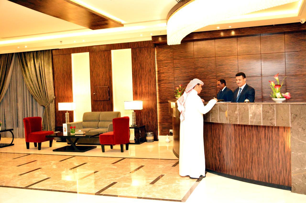 Thwary Hotel Suites Rijad Zewnętrze zdjęcie