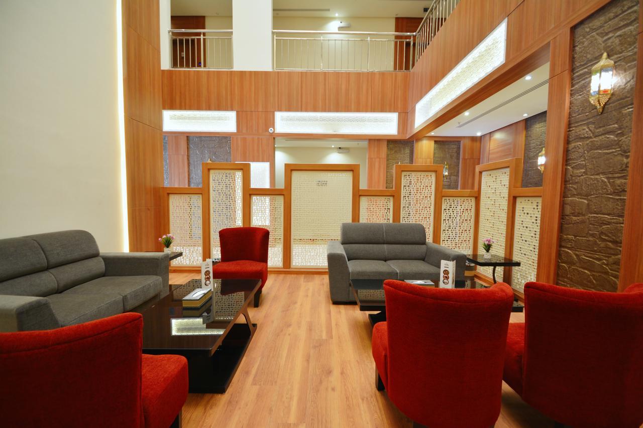 Thwary Hotel Suites Rijad Zewnętrze zdjęcie