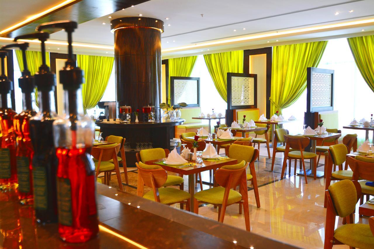 Thwary Hotel Suites Rijad Zewnętrze zdjęcie