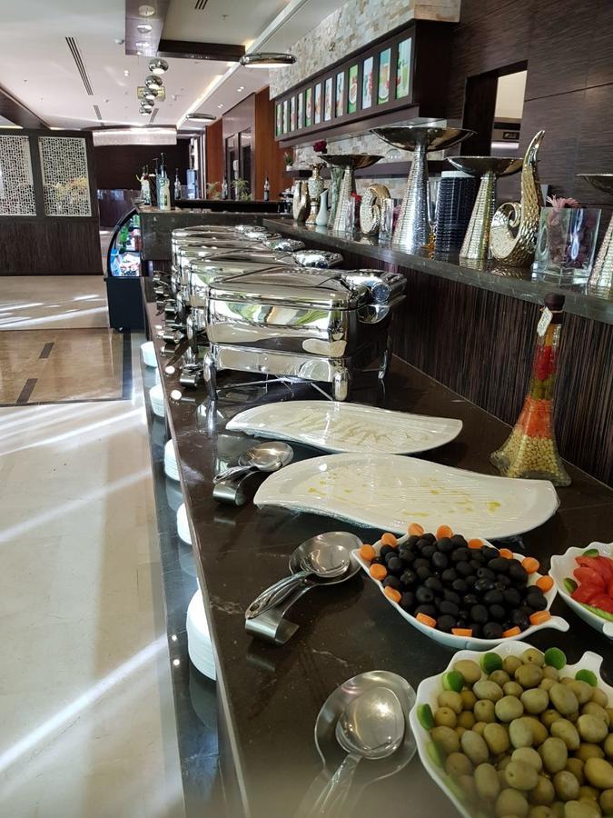 Thwary Hotel Suites Rijad Zewnętrze zdjęcie