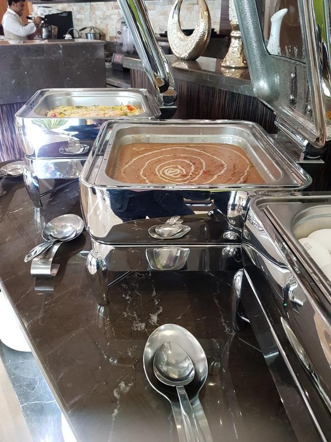 Thwary Hotel Suites Rijad Zewnętrze zdjęcie