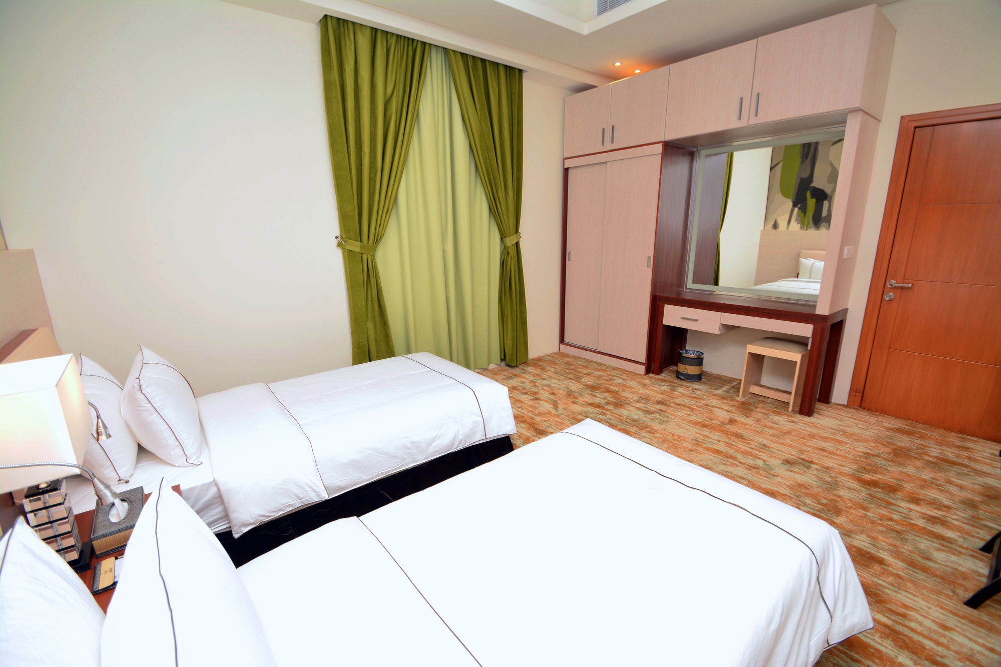 Thwary Hotel Suites Rijad Zewnętrze zdjęcie